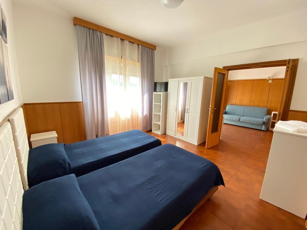 Residence Hotel Valery มอนเตโรตอนโด ภายนอก รูปภาพ